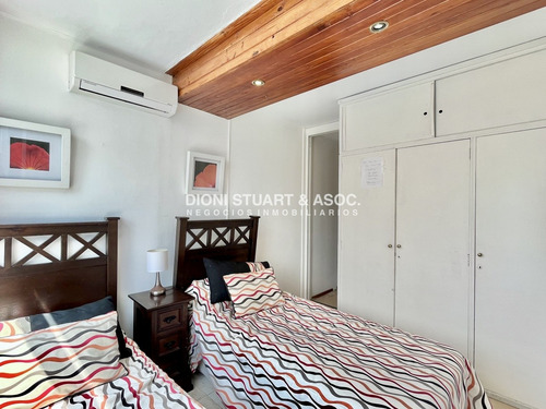 En Venta 2 Dormitorios En Punta Del Este - Frente A Plaza Los Artesanos - Oportunidad