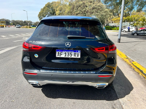 Mercedes-Benz Clase GLA 1.6 Gla200 Urban 156cv