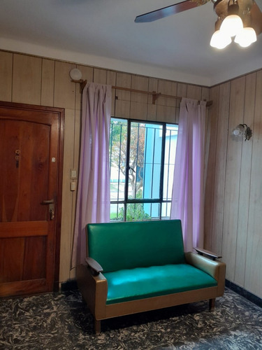 Casa En Alquiler En Don Bosco / 2 Dormitorios