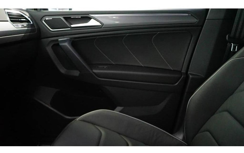 Imagem 9 de 14 de Volkswagen Tiguan R-line 350 Tsi