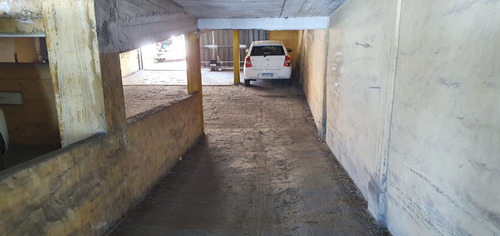 Imagen 5 de 7 de Se Vende Cochera En El Centro De Bariloche