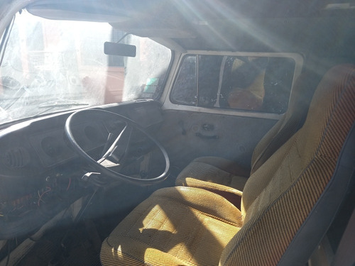 Volkswagen Kombi Combi
