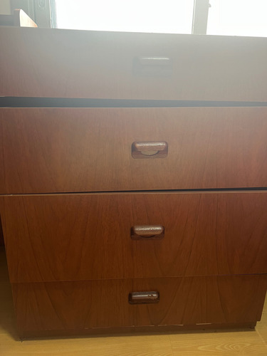 2 Cajoneras De 4 Cajones Cada Una (Usado)