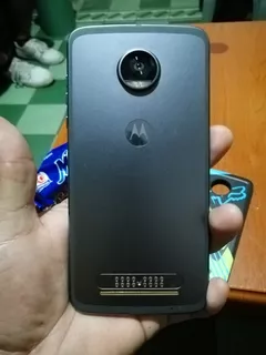 Moto Z2 Play