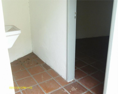 Imagem 5 de 16 de Oportunidade De Negocio. Sobrado 3 Dormitorios, Sendo 1 Suite No Bairro Jaguare, Proximo Ao Comercio . - Ca00406 - 34656275
