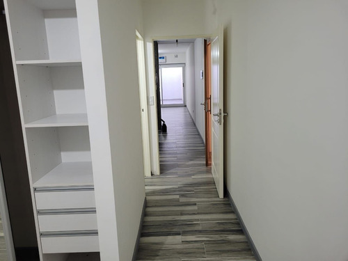 Imagen 10 de 11 de Ph En Venta En Liniers Residencial