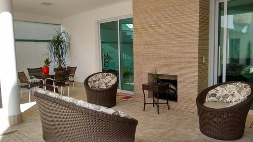 Sobrado Residencial À Venda, Caxangá, Suzano. - So0236