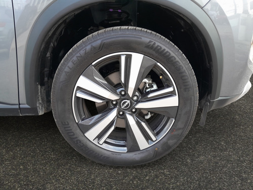 Nissan X-Trail 2.5 Platinum 2 Row Cvt
