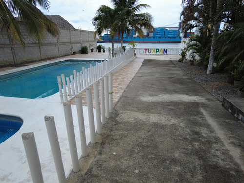 Renta De 2 Habitaciones Juntas Con Alberca Y Terraza Tuxpan Ver