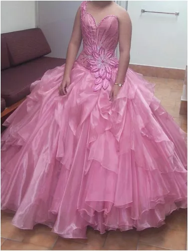 Vestido De Xv Años Palo De Rosa De Diseñador Reconocido en venta en  Tlalnepantla de Baz Estado De México por sólo $ 3,   Mexico