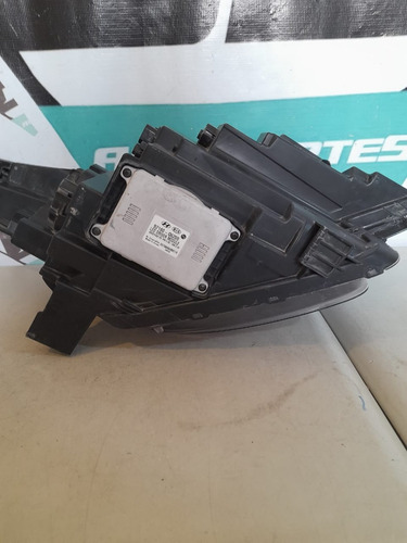 Faro Izquierdo Kia Seltos Gt Line 2019-2023 92101-q62 // (Usado)