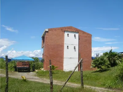 Lote y casalote en venta