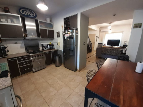 Imagen 4 de 13 de Duplex En Venta Cond En Ituzaingo Norte