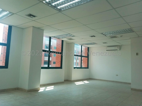 Imagen 26 de 30 de Oficina En Venta En Plaza Madrid Este De Barquisimeto Lara 0.4.2.4.5.9.3.7.5.4.2 Rent-a-house Centro Occidente Mls Código: 22-17094, Avenida Los Leones