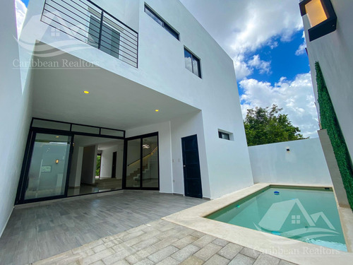 Casa En Residencial Vía Cumbres Cancún