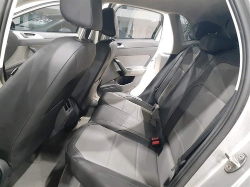 Imagem 10 de 12 de Polo 1.0 200 Tsi Highline Automático