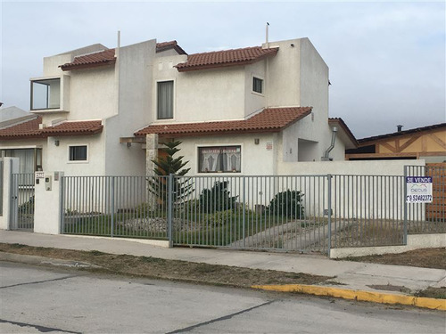 Casa En Venta En Coquimbo, Rosario Peñuelas 