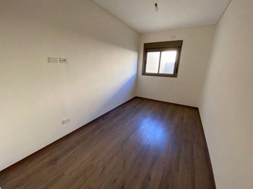 Imagen 18 de 27 de Casa - Villa Ballester