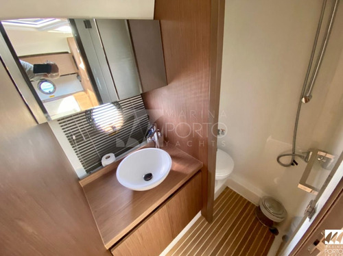 Beneteau Gt 42 Ñ Ferretti Intermarine Phantom Sessa Cranchi