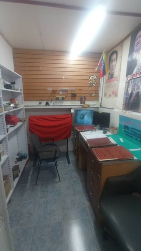 Imagen 4 de 11 de Local Comercial En Venta En El Mirador Del Bosque - Cua