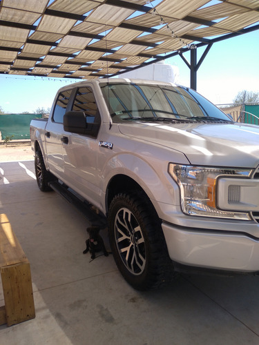 Ford F-150 5.0l Doble Cabina V8 4x4 At