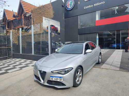 Alfa Romeo Giulia 2.0 200cv 200 Distinctive