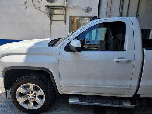 GMC Sierra 5.4 Cabina Regular Sle 4x4 At