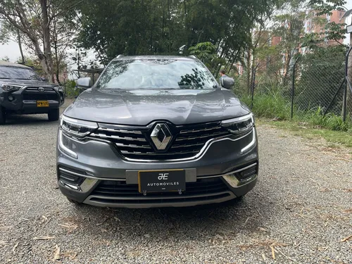 Renault Koleos 2.5 Intens 4X4 Bose