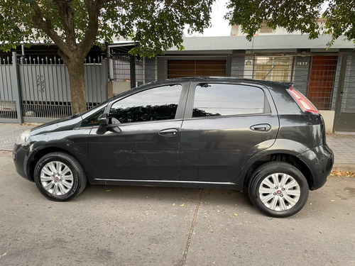 Fiat Punto 1.4 Attractive C/radio Integrada