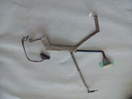 Imagem 2 de 3 de Cabo Flat Da Tela LG E200 Ead39283401