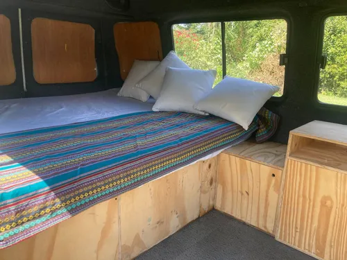 Ford Transit 190l 1997 Impecable Camperizada La Plata