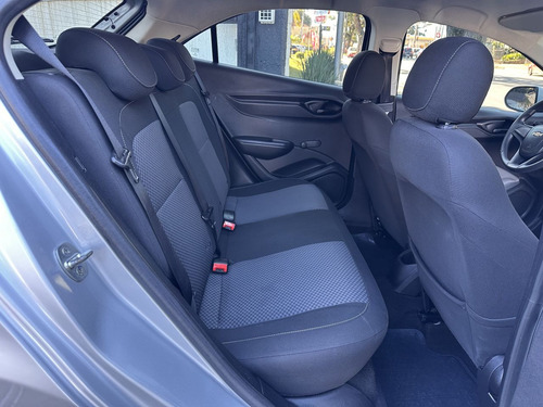 Chevrolet Onix HATCH Joy 1.0 8V Flex 5p Mec.