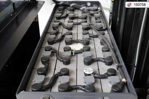 Imagen 6 de 10 de Apilador Hyster R1.6h Triple 8.5mts Desplazador