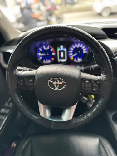 Toyota Hilux 2.8l