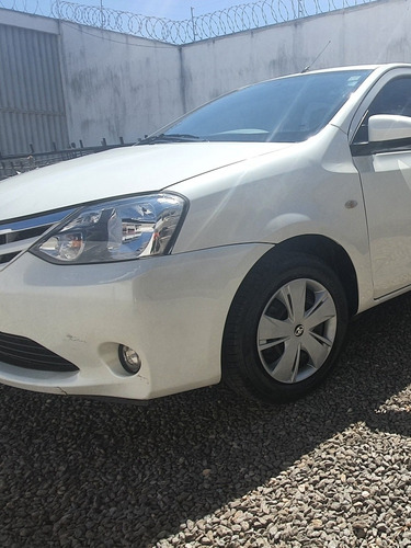 Toyota Etios 2015 1.5 16v Xs 5p