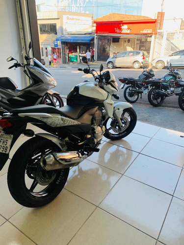 Imagem 4 de 5 de Honda Cb300 2014