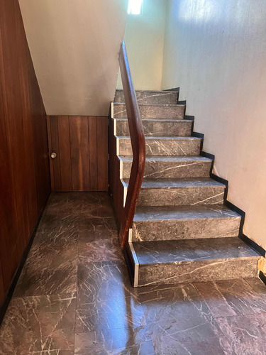 Vendo Casa En Esquina Con Uso Comercial En Jardín Balbuena