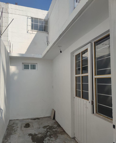 Casa En Venta Con Excelente Precio En U. H. La Colmena Iztapalapa