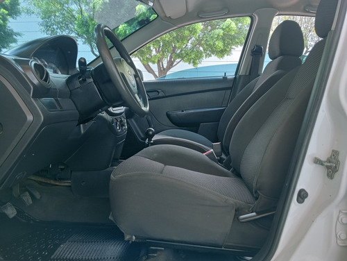 Chevrolet Aveo 1.6 Ls L4 Man Mt