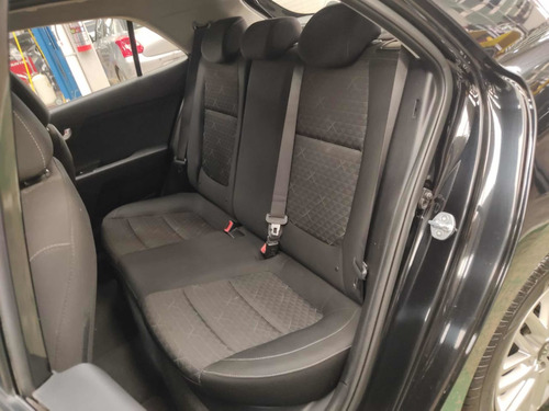 Imagen 8 de 8 de Kia Rio 2020 1.6 Lx Hatchback Mt