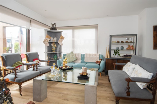 Impecable Casa En Venta, Concón Y Con Un Maravilloso Quincho