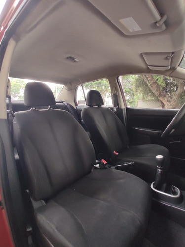 Nissan Tiida 1.8 Advance Sedan Mt