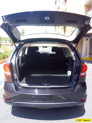 Dodge Journey Se Mt 2400cc Aa 4x2