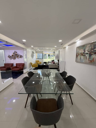 Yosmar & Fernando En Venta Moderno Apartamento En El Parral Res Royal Palace . Solo Clientes