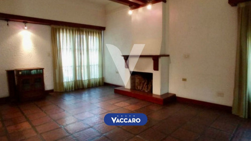 Casa En Venta 5 Ambientes En Ituzaingo