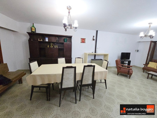 Mar Del Sur Chalet Dividido Con Gran Parque A 100 Mts Del Mar Usd 75.000 V 6366