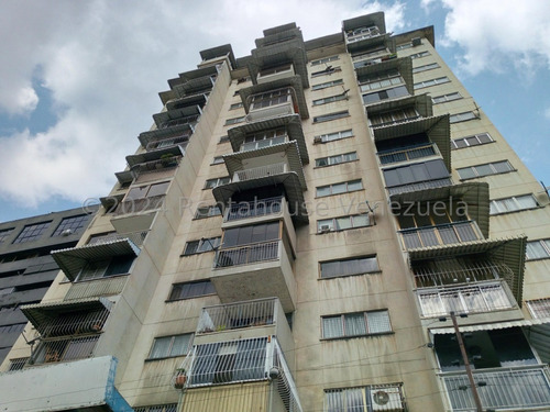 Apartamento En Alquiler, La California Norte #24-20332