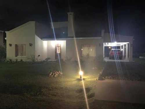 Imagen 11 de 16 de Casa - Campos Daromy