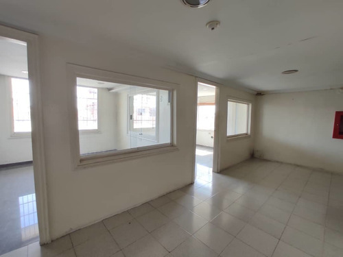 Imagen 2 de 14 de Local En Venta La Morita Ii*