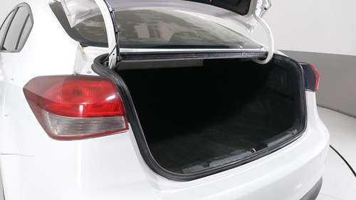 Kia Forte 2.0 L